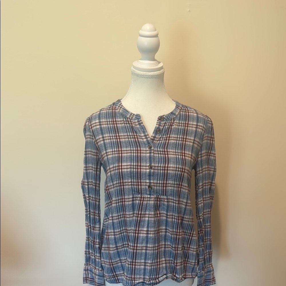 Madewell Blue and Gray Long Sleeve Buttoned Blouse